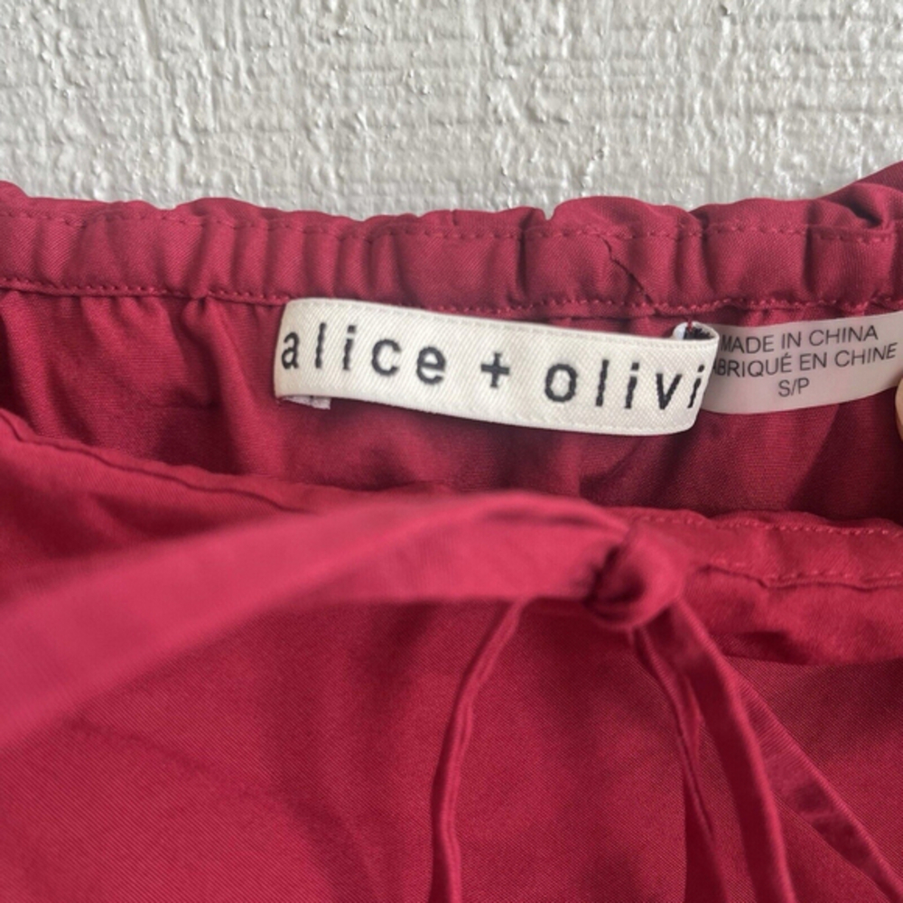 Alice + Olivia Jada Caped Dress in Bright Bordeaux Burgundy Size S - Picture 5 of 10